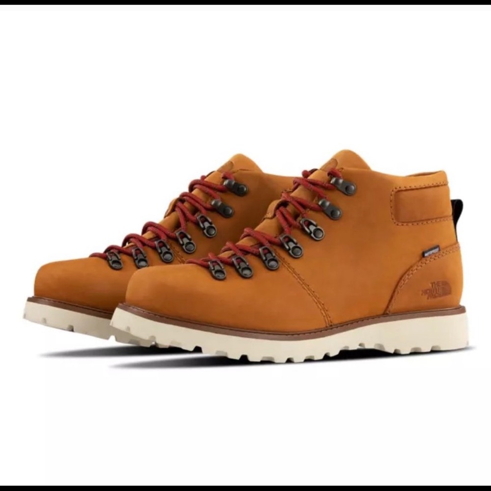 The North Face Men’s Ballard 6” Boot